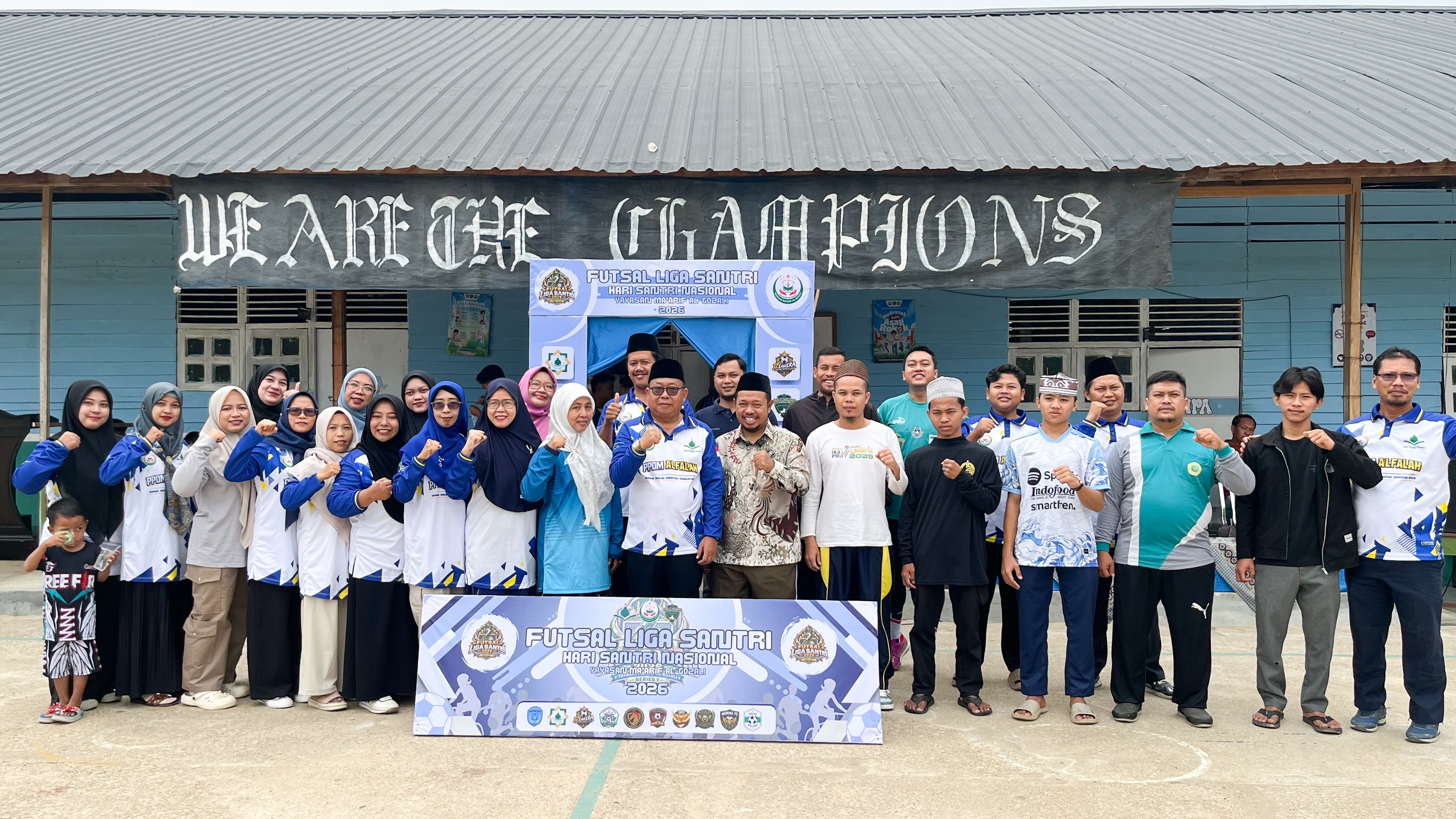 Kick Off Hari Santri Nasional, Yayasan Ma’arif Al Gozali Gelar Liga Santri Nasional Tingkat Kabupaten Sintang
